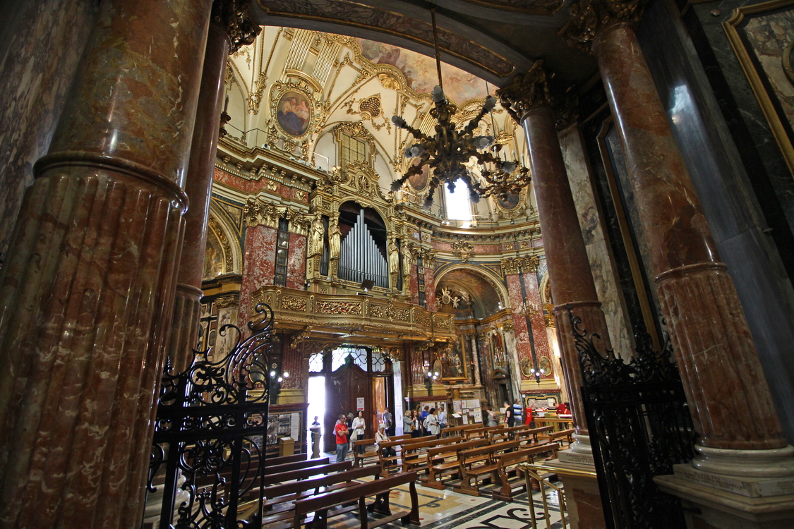 Santuario La Consolata_35.JPG